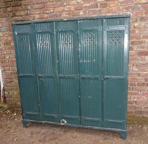 oude franse strafor locker lockerkast uit de jaren 30 kast, Antiek en Kunst, Curiosa en Brocante, Ophalen