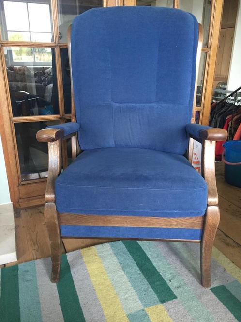 2 kobalt blauwe oor fauteuils., Huis en Inrichting, Stoelen, Zo goed als nieuw, Twee, Stof, Overige materialen, Blauw, Ophalen