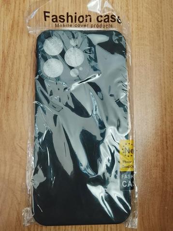 Telefoonhoesje iPhone 15  beschikbaar voor biedingen