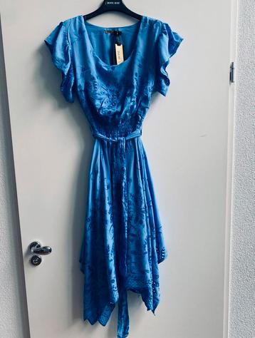 DENNY ROSE jurk korenblauw mt 34 en mt 38 beschikbaar voor biedingen