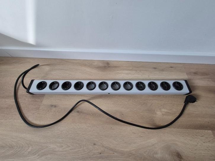Ehmann Stekkerdoos 12-voudig Grijs, Antraciet, Doe-het-zelf en Verbouw, Elektra en Kabels, Zo goed als nieuw, Overige typen, Ophalen of Verzenden