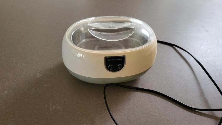 Ultrasoon Reiniger - Pedicure, Sieraden, Tassen en Uiterlijk, Uiterlijk | Lichaamsverzorging, Gebruikt, Overige typen, Ophalen of Verzenden
