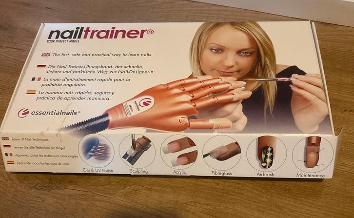 Oefenhand voor Nagelstyling, Sieraden, Tassen en Uiterlijk, Uiterlijk | Cosmetica en Make-up, Zo goed als nieuw, Toebehoren, Handen en Nagels