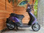 Mooie Piaggio Zip met slot en helm, Fietsen en Brommers, Ophalen, Gebruikt, Zip, Benzine