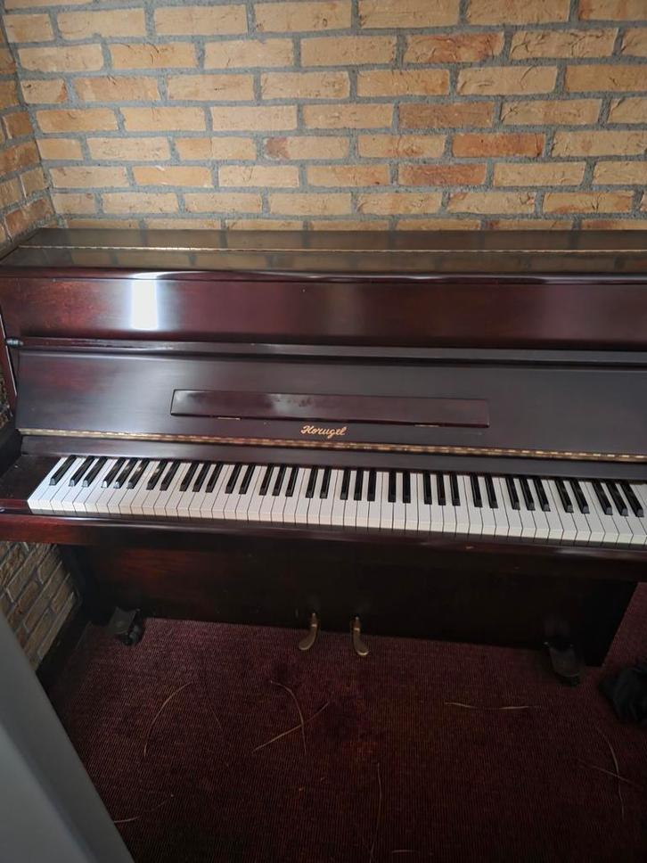 Horugel Piano - Klassiek en Warm, Muziek en Instrumenten, Piano's, Gebruikt, Piano, Bruin, Ophalen