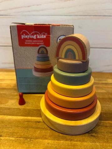 Playing kids houten toren regenboog beschikbaar voor biedingen