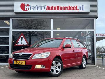 Skoda Octavia Combi 1.4 TSI Elegance DSG / Leder / Navi / PD beschikbaar voor biedingen