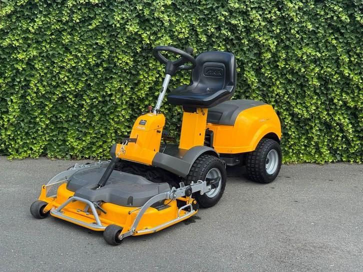 Stiga Park 320 PW front zitmaaier 2020, Zakelijke goederen, Machines en Bouw | Tuin, Park en Bosbouw, Maaier