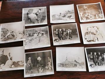 11 filmfoto's [Centra film Dordrecht] Roy Rogers  beschikbaar voor biedingen