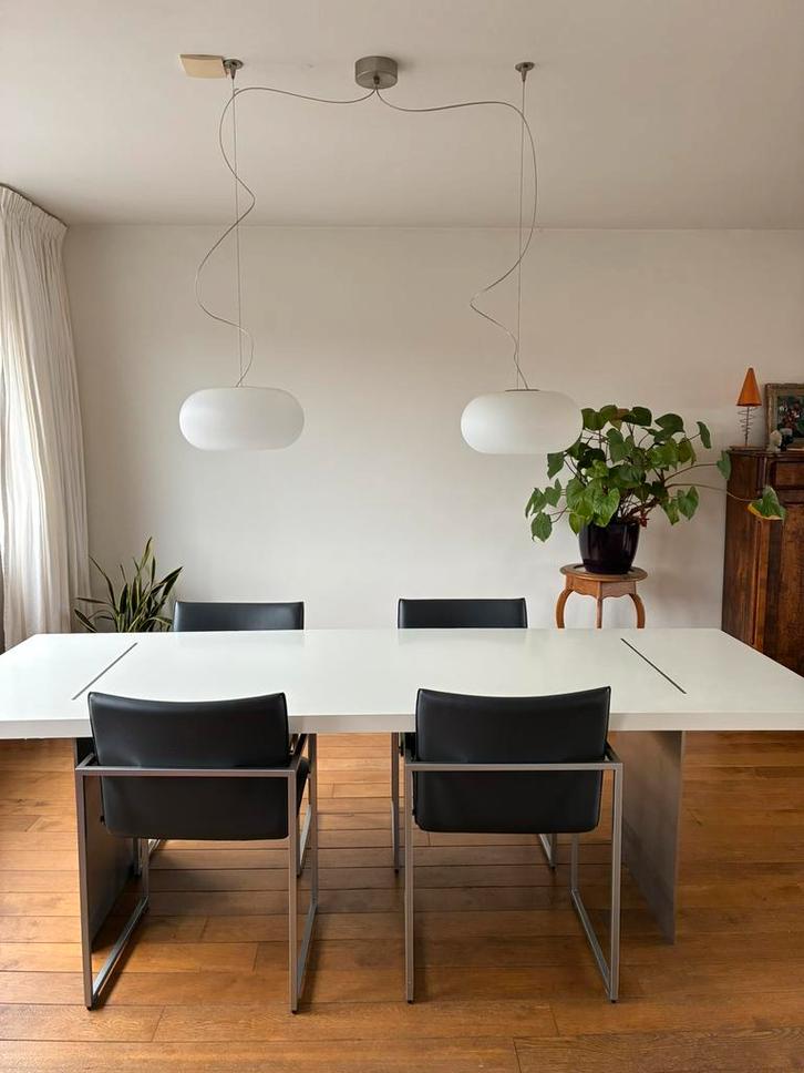 witte eettafel, Huis en Inrichting, Tafels | Eettafels, Gebruikt, 50 tot 100 cm, 200 cm of meer, Rechthoekig, Metaal, Overige materialen