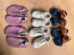 Sandalen, schoenen, sloffen, Kinderen en Baby's, Tweelingen en Meerlingen, Ophalen of Verzenden, Zo goed als nieuw, Kleding