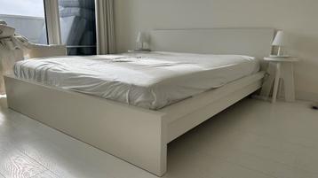 Ikea bedframe 160x200 wit beschikbaar voor biedingen