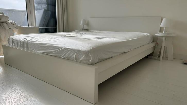 Ikea bedframe 160x200 wit, Huis en Inrichting, Slaapkamer | Bedden, Zo goed als nieuw, Tweepersoons, 160 cm, 200 cm, Hout, Wit