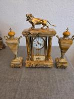Antieke Franse glaspendule mer bronze leeuw gesigneerd, Antiek en Kunst, Antiek | Klokken, Ophalen