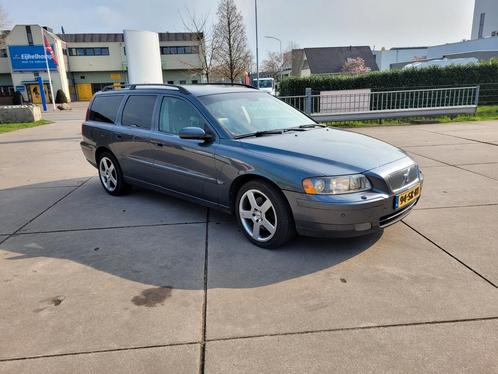Volvo V70 2.0 T AUT 2006 Grijs, Auto's, Volvo, Particulier, V70, Benzine, E, Stationwagon, Automaat, Origineel Nederlands, Zilver of Grijs