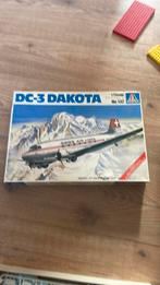 Italeri 1/72 DC-3 C-47 Dakota KLM bouwdoos luchtmacht klu, 1:72 tot 1:144, Italeri, Ophalen of Verzenden, Zo goed als nieuw