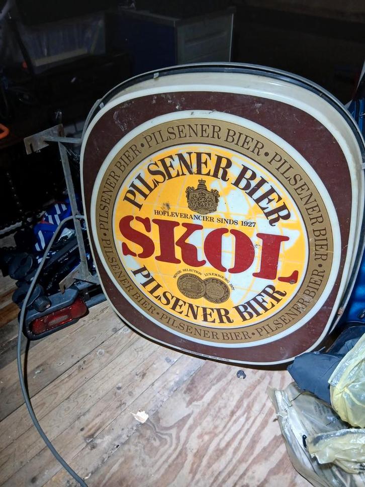 Vintage Skol Pilsener Bier Reclamebord, Verzamelen, Merken en Reclamevoorwerpen, Gebruikt, Reclamebord, Ophalen of Verzenden