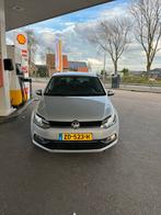 Volkswagen Polo 1.4 TDI 77KW 2014 Grijs, Auto's, Voorwielaandrijving, 580 kg, 108 €/maand, 3 cilinders