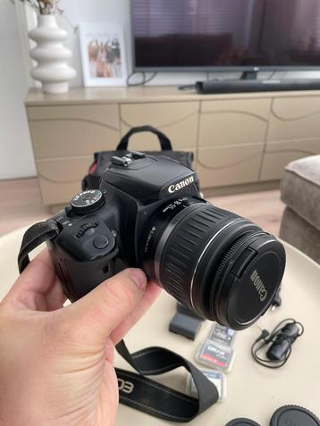 Canon EOS 400D + 18-55mm lens beschikbaar voor biedingen