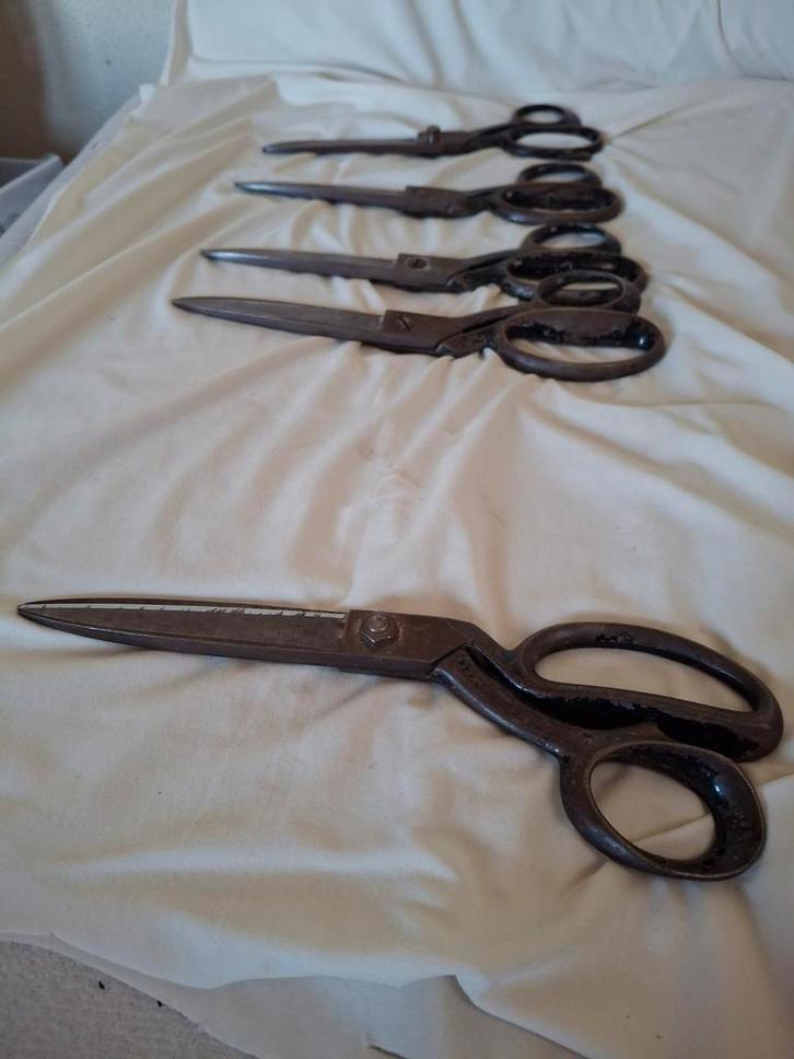 Antieke Stoffenschaar - Zware Stoffen, Antiek en Kunst, Antiek | Gereedschap en Instrumenten, Ophalen of Verzenden