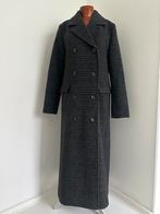 Nieuw! Prachtige lange Modström manteljas in maat S, Kleding | Dames, Jassen | Winter, Zwart, Nieuw, Ophalen of Verzenden, Maat 36 (S)