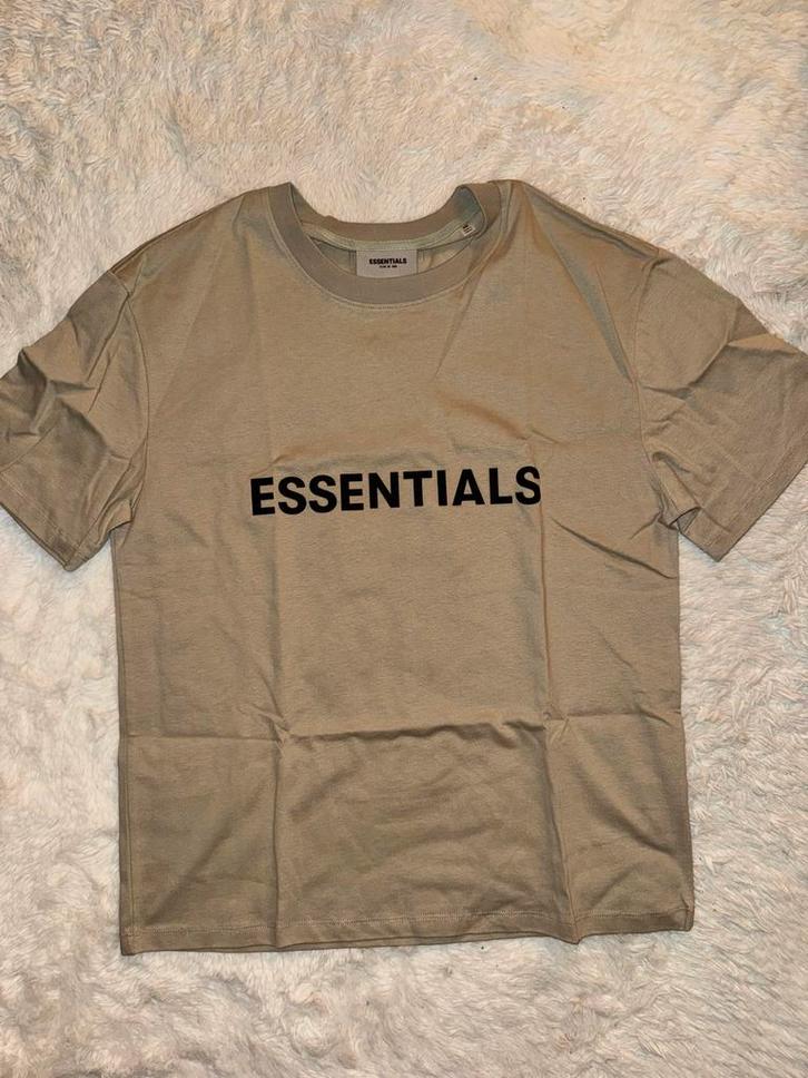 Nieuw T-shirt - Fear of God Essentials maat XS, Kleding | Heren, T-shirts, Nieuw, Overige maten, Beige, Ophalen of Verzenden