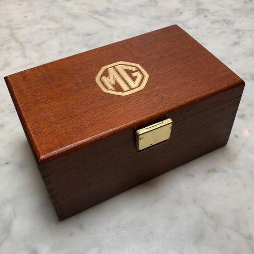 Vintage MG Houten Theedoosje, Verzamelen, Merken en Reclamevoorwerpen, Zo goed als nieuw, Gebruiksvoorwerp, Ophalen