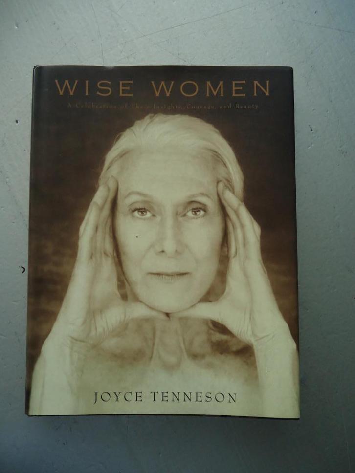 Wise Women, Boeken, Kunst en Cultuur | Fotografie en Design, Zo goed als nieuw, Overige onderwerpen, Ophalen of Verzenden