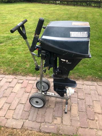 Buitenboordmotor Yamaha 9.9pk viertakt korststaart beschikbaar voor biedingen