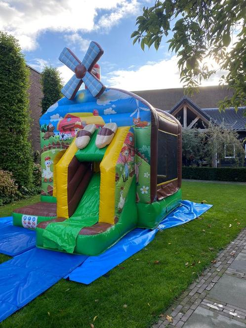 Springkussen “Hollands feestje” huren / veilig&snel geregeld, Hobby en Vrije tijd, Feestartikelen | Verhuur, Zo goed als nieuw