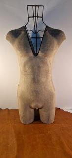 Torso V-neck mannequin vintage papier maché, Gebruikt, Onbekend, Ophalen of Verzenden, Onbekend