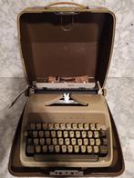 Vintage typemachine Triumph Gabriele-E, Diversen, Typemachines, Ophalen of Verzenden, Gebruikt
