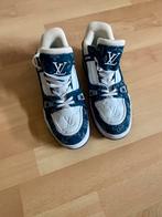 Louis Vuitton Sneakers Maat 40 - Mooie Staat!, Blauw, Louis Vuitton, Ophalen of Verzenden, Sneakers of Gympen