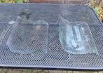 Twee glazen dakpannen, oud hollands., Doe-het-zelf en Verbouw, Dakpannen en Dakbedekking, Ophalen, Overige materialen, Gebruikt