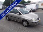 Suzuki Liana 1.6 GX (bj 2002), Auto's, Suzuki, Voorwielaandrijving, Metallic lak, Stof, Gebruikt