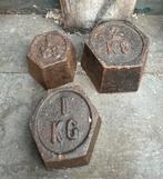 Oude set gietijzeren gewichten 3 x, Antiek en Kunst, Antiek | Gereedschap en Instrumenten, Ophalen of Verzenden
