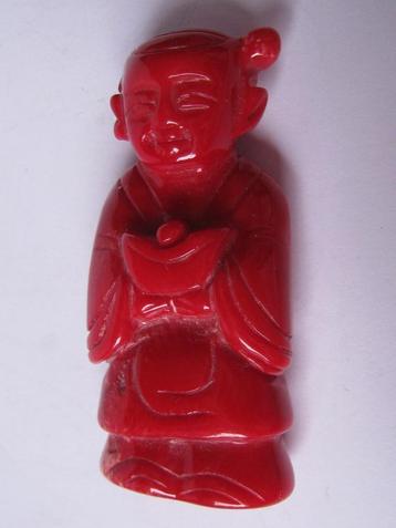 BLOEDKORAAL ANTIEK MANNETJE  CHINA ;   6 CM  / GAAF. beschikbaar voor biedingen