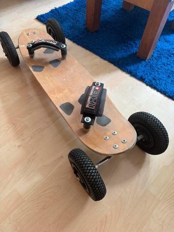Mountainboard dirtboard biohazard industries beschikbaar voor biedingen