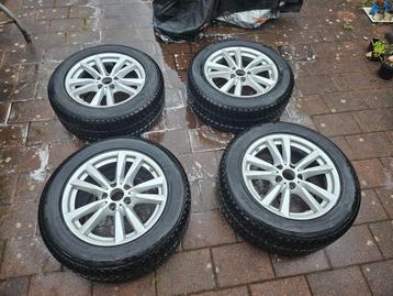 Orginele BMW X5 lichtmetalen velgen '18 met winterbanden beschikbaar voor biedingen
