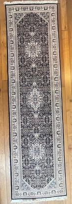 Origineel handgeknoopt  Badjar perzisch tapijt 305x83, Ophalen, Perzisch Badjar tapijt, Overige kleuren, 200 cm of meer