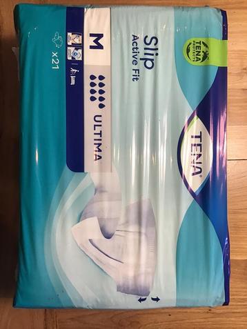 Tena slip luier active fit Ultima maat M, plastic buitenkant beschikbaar voor biedingen