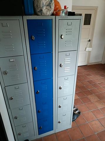 Manutan lockers 3 stuks  5x1 locker  beschikbaar voor biedingen