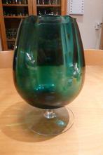 vintage glazen bokaal in de kleur groen (20 cm), Overige typen, Ophalen of Verzenden