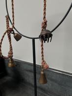 Oude bellen ketting instrument oosters india nepal sleets, Antiek en Kunst, Kunst | Niet-Westerse kunst, Ophalen of Verzenden