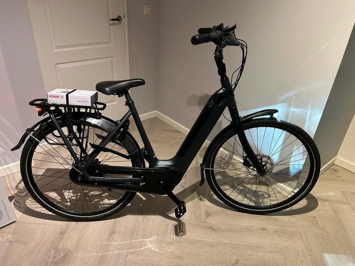 PRACHTSTAAT Gazelle Grenoble C380 2022 53cm 2000km dames, Fietsen en Brommers, Elektrische fietsen, Zo goed als nieuw, Gazelle