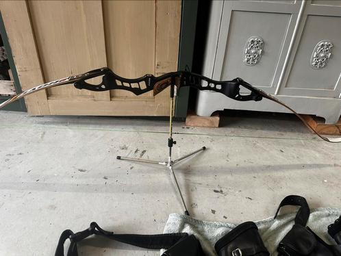 Hoyt recurve/handboog en onderdelen, Sport en Fitness, Handboogschieten, Gebruikt, Recurveboog, Ophalen of Verzenden