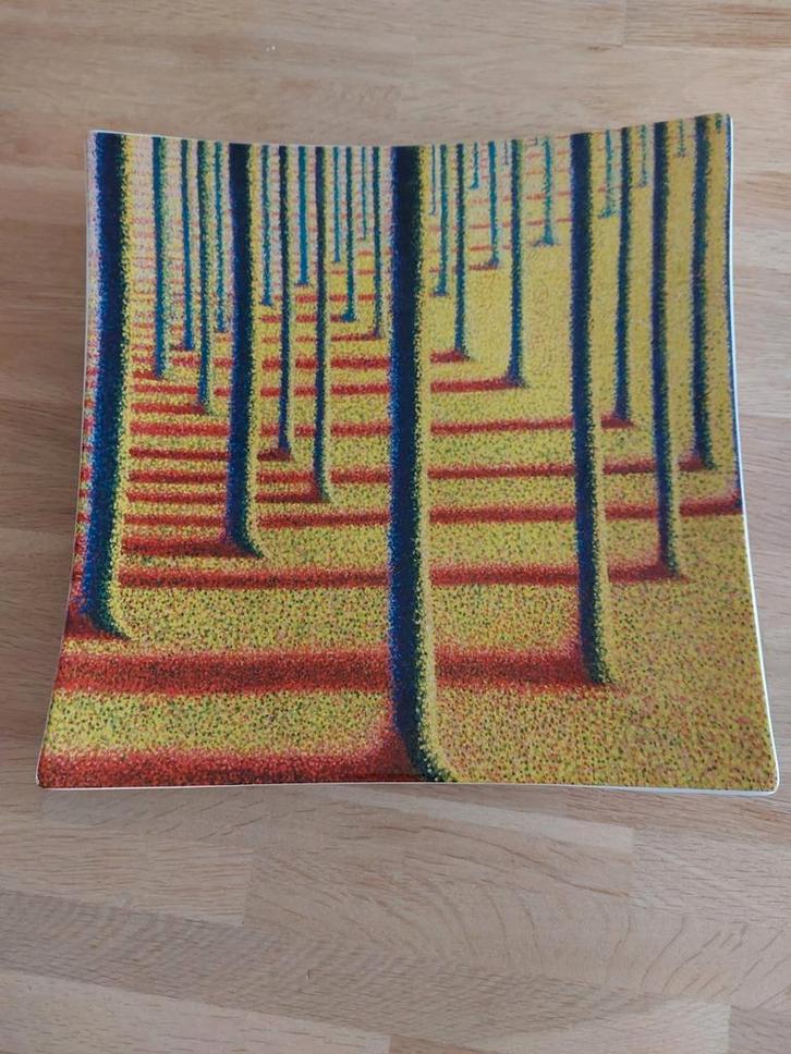 Kunstbord Hutchison voor Isala, Huis en Inrichting, Woonaccessoires | Schalen en Manden, Zo goed als nieuw, Schaal, Vierkant, Porselein of Keramiek