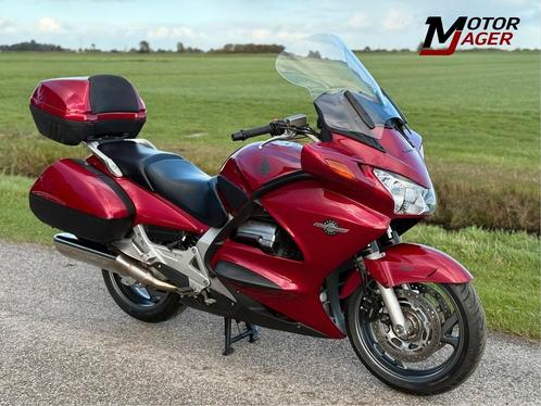 *VERKOCHT* HONDA ST 1300 PAN EUROPEAN ABS + onderhoud ( ST13, Motoren, Motoren | Honda, Bedrijf, Toermotor, meer dan 35 kW, 4 cilinders