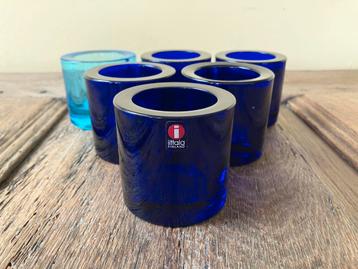 Zes Marimekko theelichtjes, blauw beschikbaar voor biedingen