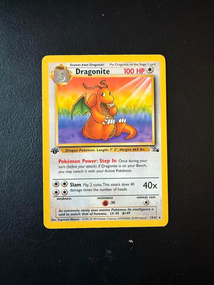 Dragonite 1st Edition Fossil - Near Mint/Good, Hobby en Vrije tijd, Verzamelkaartspellen | Pokémon, Gebruikt, Losse kaart, Ophalen of Verzenden